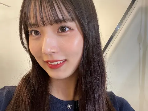 中嶋 優月｜そのリップ似合うねって言ってもらってからずっと、（2023-11-17）｜3枚目