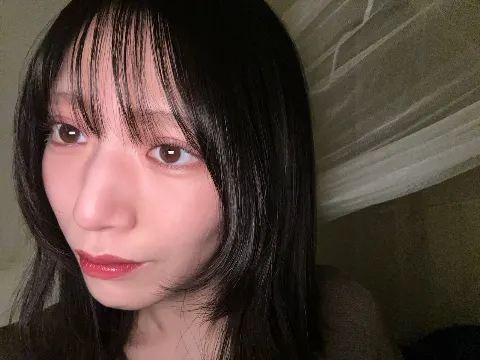 村山 美羽｜十二月（2023-12-18）｜2枚目