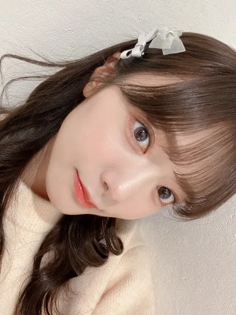 田村 保乃｜光沢（2023-12-19）｜2枚目
