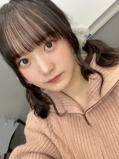 増本 綺良｜こんにちは〜（2023-12-20）｜5枚目