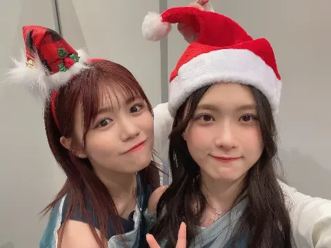 谷口 愛季｜43度目の愛季だよ〜〜🦥🎁🎄（2023-12-25）｜11枚目