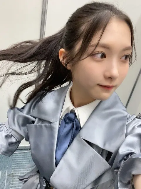 谷口 愛季｜45度目の愛季だよ〜〜🐰➡🐉（2023-12-31）｜2枚目