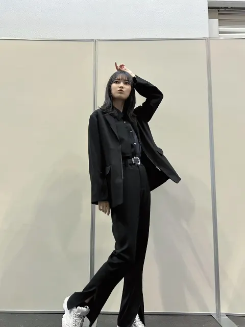 的野 美青｜にこにこ（2024-01-17）｜3枚目