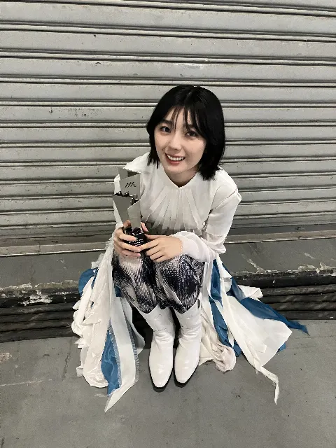 藤吉 夏鈴｜（2024-01-19）｜9枚目