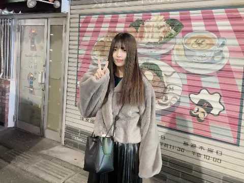 中嶋 優月｜シャッター（2024-01-29）｜5枚目