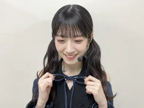 石森 璃花｜鍾愛、60（2024-02-09）｜3枚目