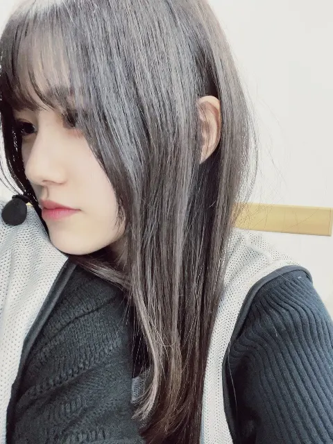 向井 純葉｜楽しみなことでいっぱいで眠れない♩（2024-03-01）｜9枚目