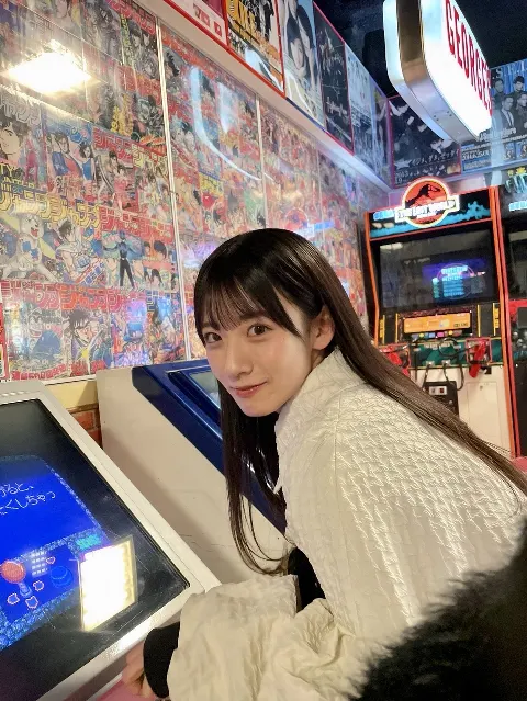 石森 璃花｜色色、66（2024-03-01）｜4枚目