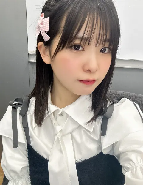 遠藤 理子｜✌️（2024-03-12）｜2枚目
