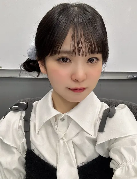 遠藤 理子｜✌️（2024-03-12）｜5枚目