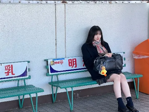 小島 凪紗｜高校生最後かもしれない制服　#nagisablog（2024-03-13）｜2枚目