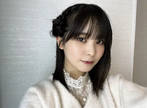 遠藤 理子｜✌️（2024-03-24）｜2枚目