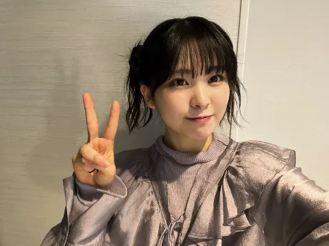 遠藤 理子｜✌️（2024-03-24）｜9枚目