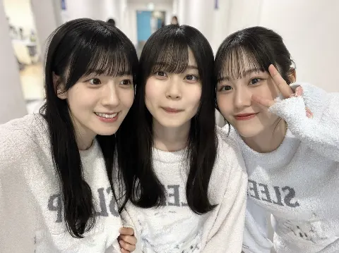 石森 璃花｜微笑、74（2024-04-12）｜10枚目