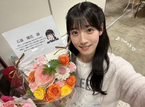 石森 璃花｜微笑、74（2024-04-12）｜15枚目