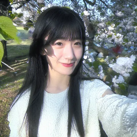 石森 璃花｜切りすぎた前髪を探したいところだけど、出来るだけ視界を明るく…（2024-04-15）｜11枚目