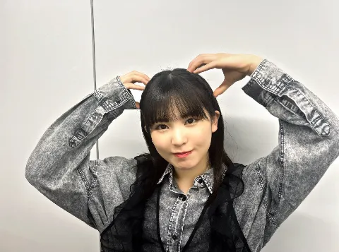 遠藤 理子｜✌️（2024-04-29）｜9枚目