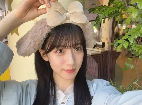 石森 璃花｜クリームソーダを飲んだのだけど上にグミが乗ってたし思いがけず…（2024-05-15）｜3枚目
