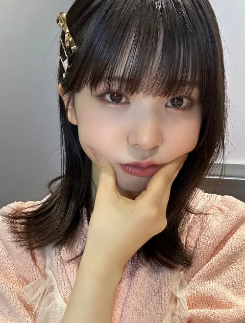 遠藤 理子｜✌️（2024-07-01）｜3枚目