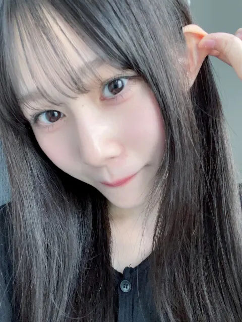 向井 純葉｜最近よくラジオを聴きながら寝ようとするのですが笑って眠れません（2024-09-25）｜3枚目