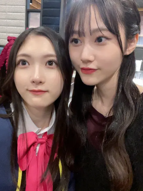 向井 純葉｜帰り道に美味しそうなお店がたくさんあったけど家に帰って絶対にキャベツが食べたくて寄り道我慢した。（2024-11-05）｜2枚目