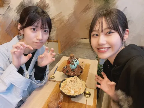 向井 純葉｜帰り道に美味しそうなお店がたくさんあったけど家に帰って絶対にキャベツが食べたくて寄り道我慢した。（2024-11-05）｜9枚目
