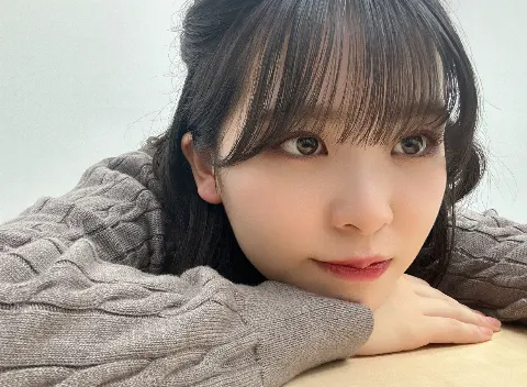 遠藤 理子｜✌️（2024-11-18）｜3枚目