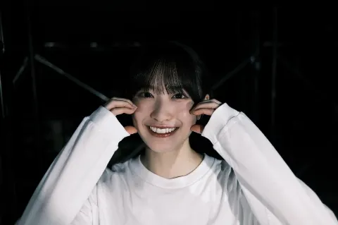 谷口 愛季｜💛🩷（2024-12-14）｜4枚目