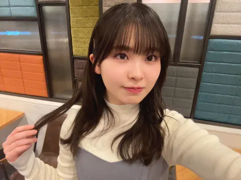 遠藤 理子｜✌️（2024-12-23）｜4枚目