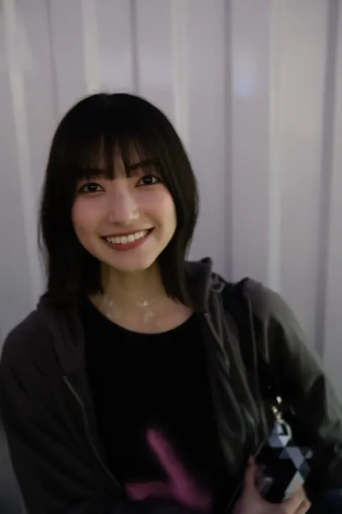 谷口 愛季｜もこもこマフラーの季節だよ〜（2024-12-24）｜13枚目