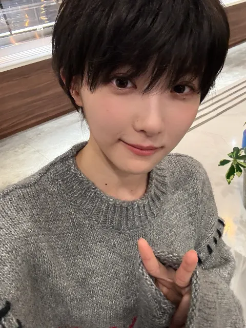 谷口 愛季｜もこもこマフラーの季節だよ〜（2024-12-24）｜17枚目