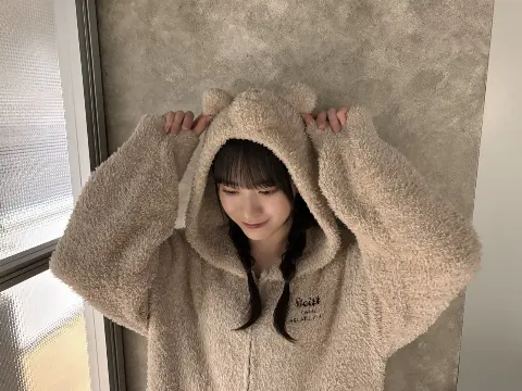 村井 優｜12.25（2024-12-25）｜3枚目