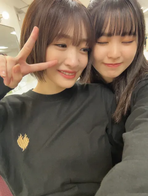 遠藤 理子｜✌️（2024-12-30）｜8枚目