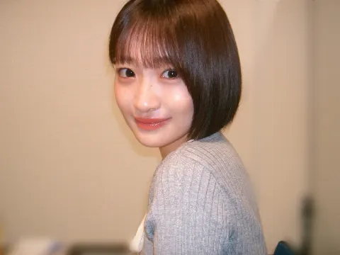 小田倉 麗奈｜曇りなく（2024-12-30）｜2枚目