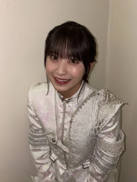 村井 優｜2025（2025-01-01）｜9枚目