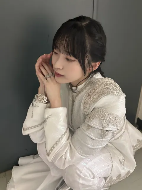 村井 優｜2025（2025-01-01）｜11枚目
