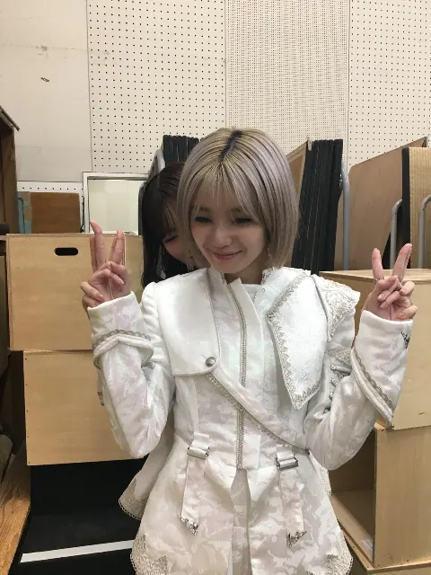 村山 美羽｜こんにちは（2025-01-01）｜5枚目