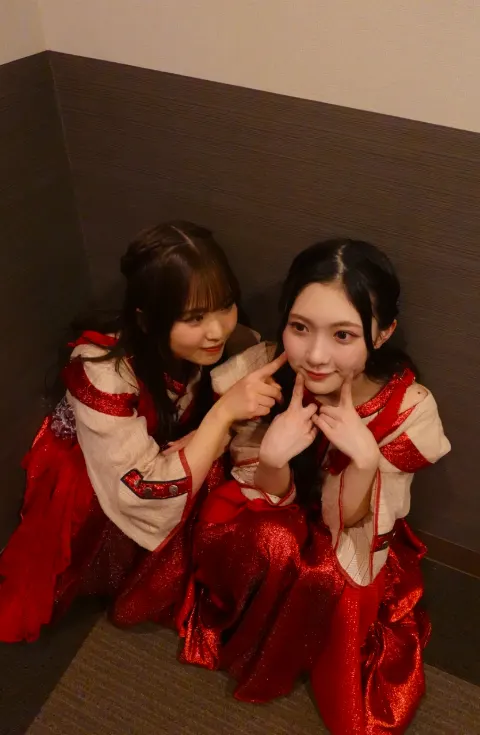 遠藤 理子｜✌️（2025-01-29）｜3枚目