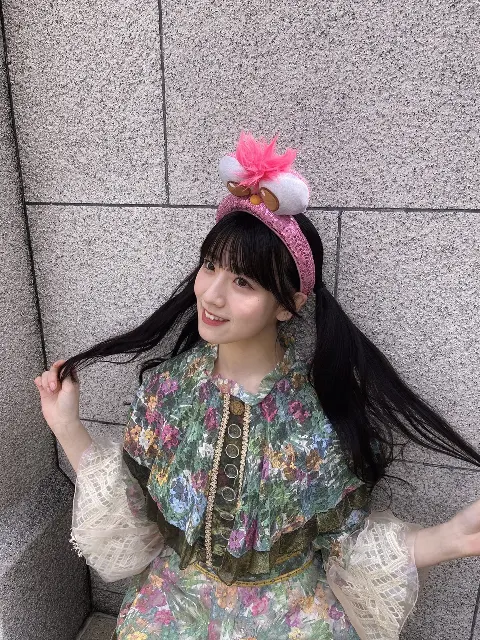 石森 璃花｜４６、128（2025-02-17）｜4枚目