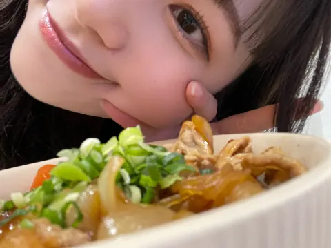 向井 純葉｜最近はとくにかくしゅわしゅわしたお菓子が好きです（2025-03-01）｜7枚目