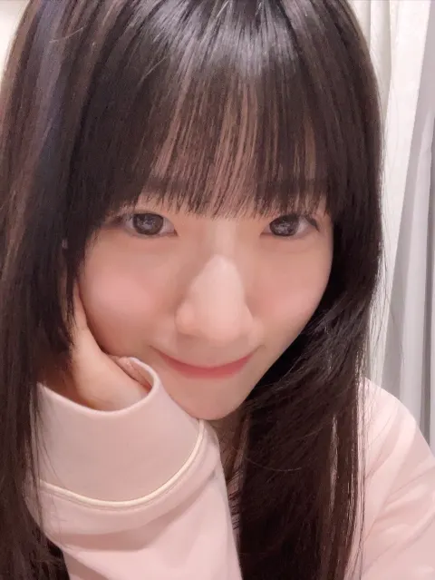 石森 璃花｜Can't you tell me now?、135（2025-04-02）｜10枚目