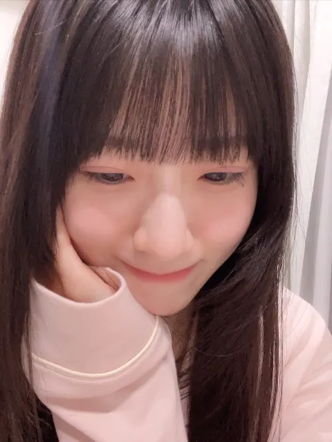石森 璃花｜Can't you tell me now?、135（2025-04-02）｜11枚目
