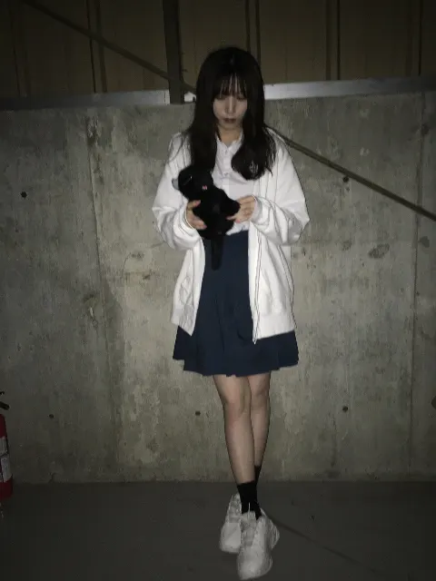 村山 美羽｜4月（2025-04-30）｜4枚目