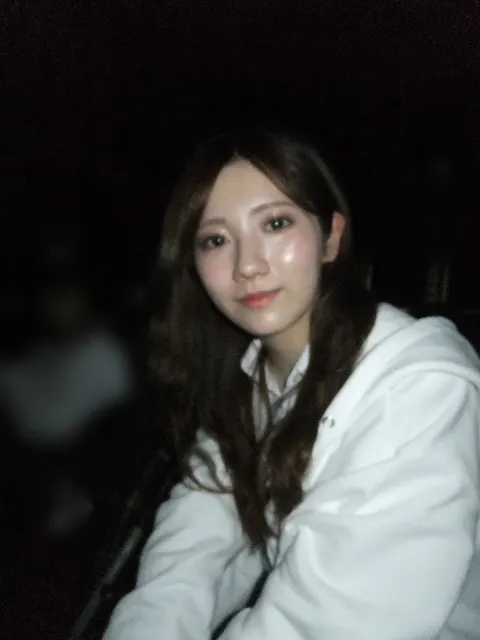 小田倉 麗奈｜愛着（2025-05-01）｜2枚目