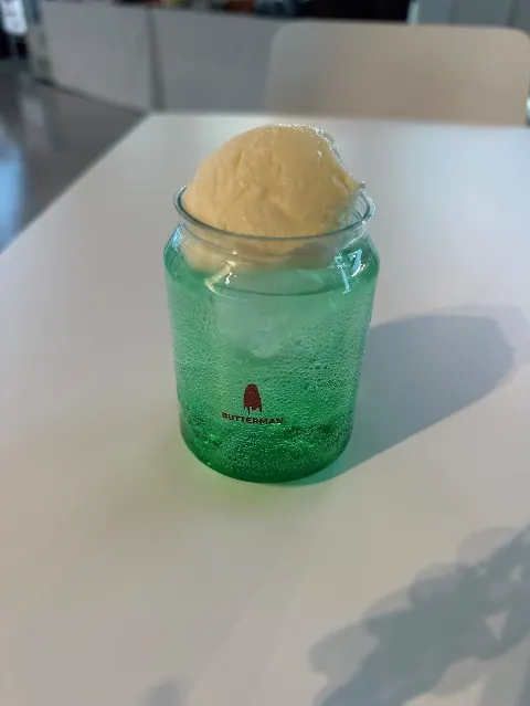 守屋 麗奈｜🍈🍨（2025-05-08）｜6枚目