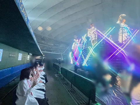 稲熊 ひな｜夜半の月       稲熊ひな（2025-08-28）｜3枚目