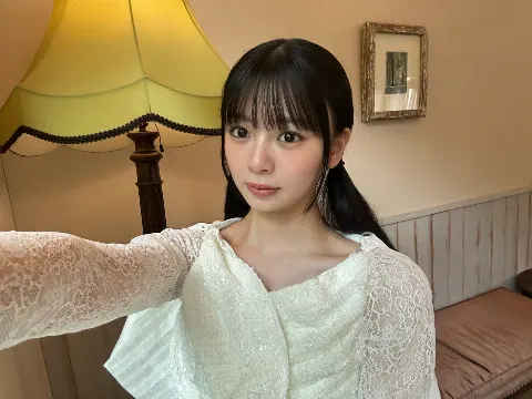 稲熊 ひな｜四つ葉         稲熊ひな（2025-10-02）｜2枚目
