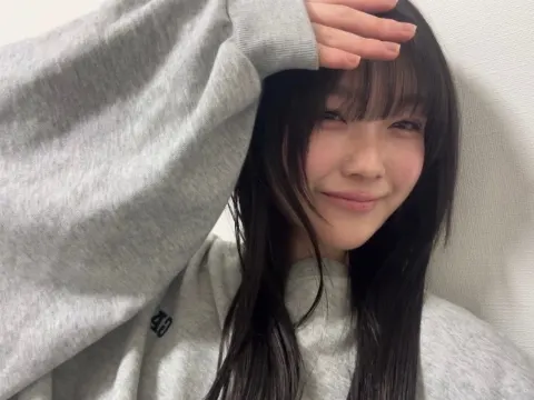 山川 宇衣｜一通目（2025-10-04）｜3枚目