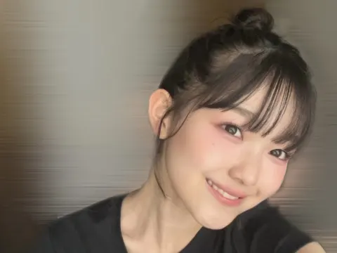 山川 宇衣｜バターイエローの夏（2025-10-13）｜3枚目
