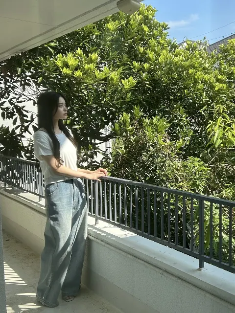 浅井 恋乃未｜お散歩日和（2025-10-23）｜2枚目